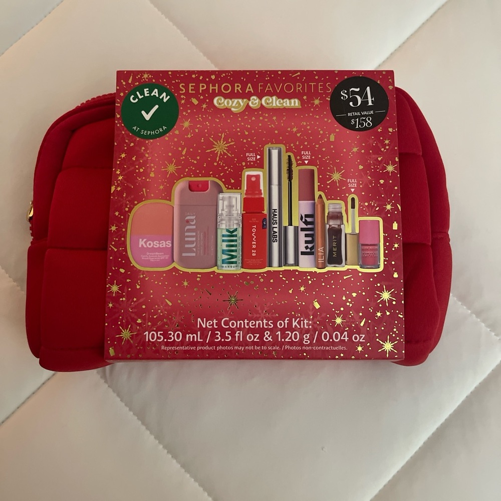 Sephora Cozy & Clean Red Beauty Set